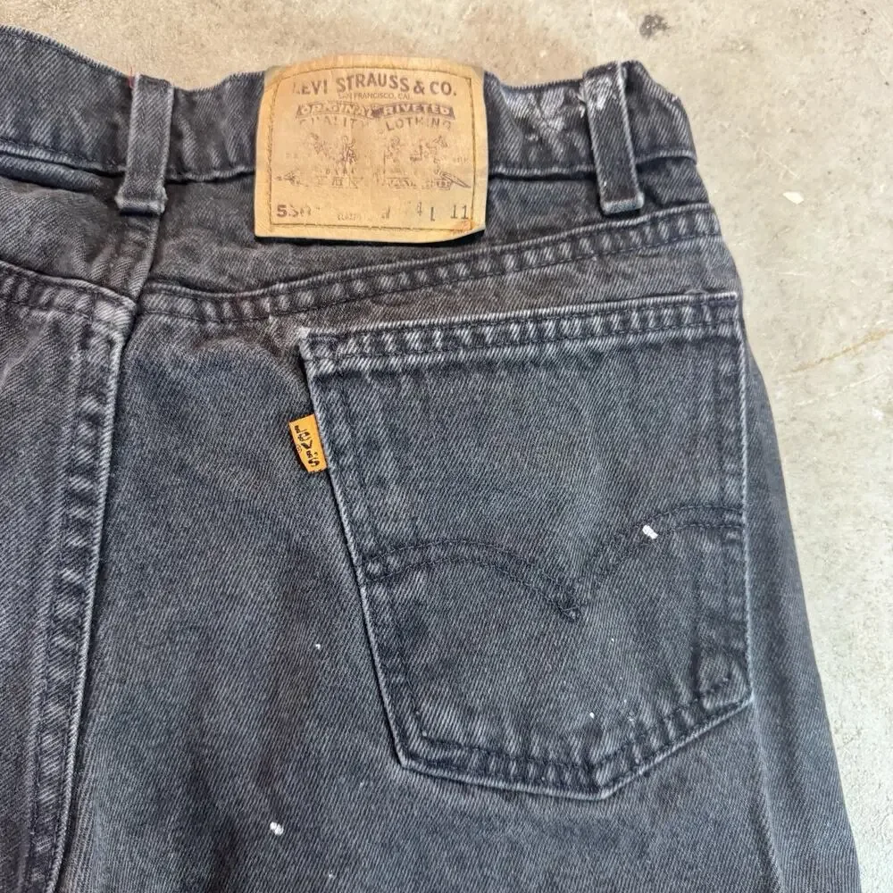 Vintage Levis 550 Shorts Mens 34x11 Black Orange Tab Denim Jorts Made In USA VTG
